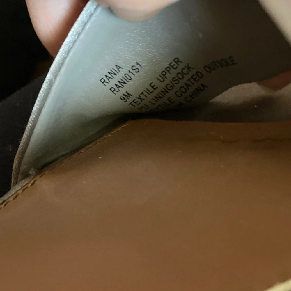 Steve Madden suede open